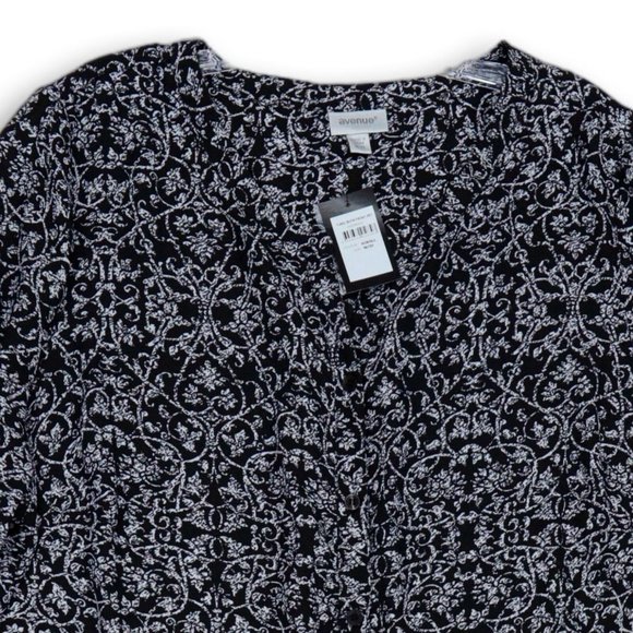 NWT AVENUE BUTTON FRONT SCROLL PRINT ROLL-TAB SLEEVE TUNIC BLACK/WHITE 18/20 - Picture 3 of 7